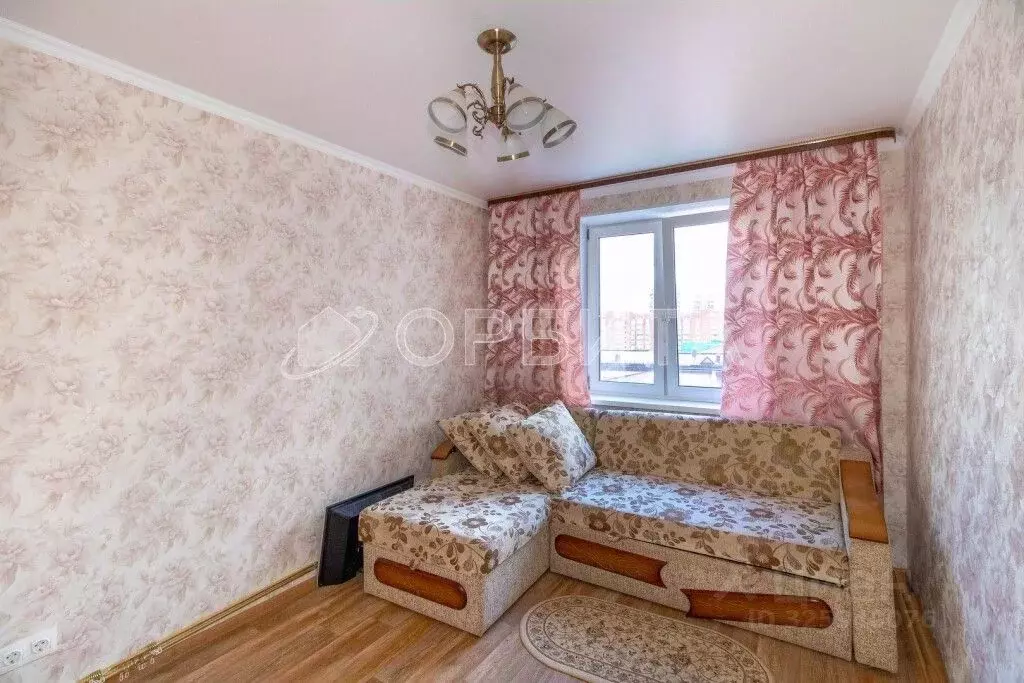 2-к кв. Тюменская область, Тюмень Солнечный проезд, 22 (56.1 м) - Фото 1