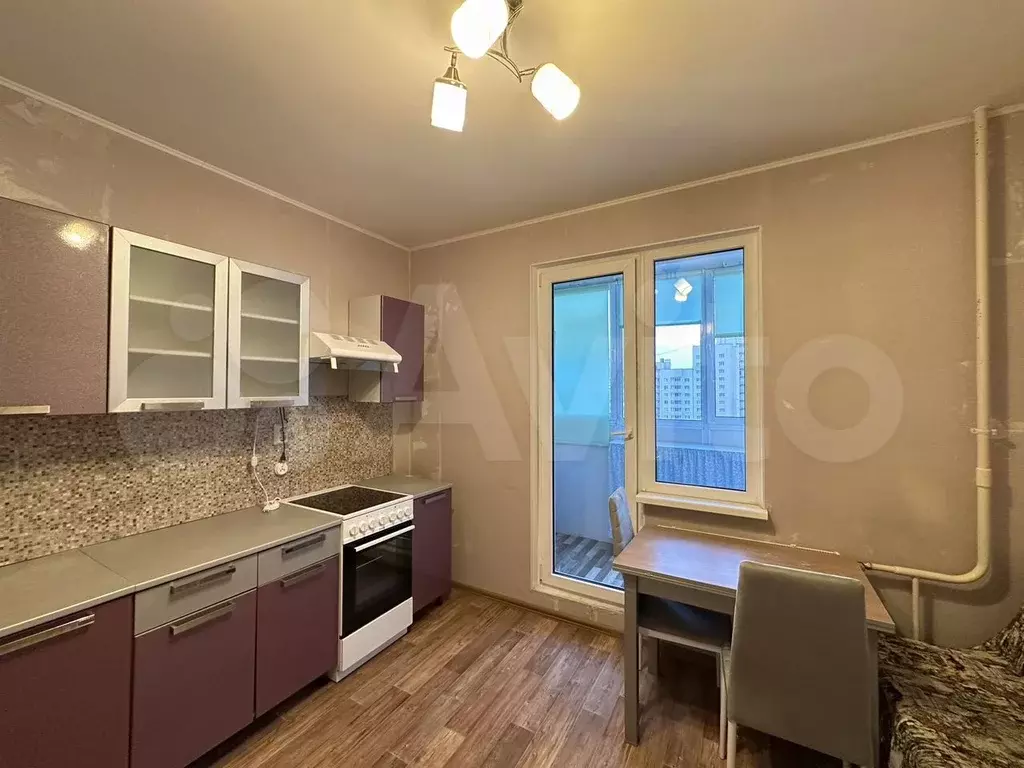 1-к. квартира, 38 м, 13/18 эт. - Фото 1