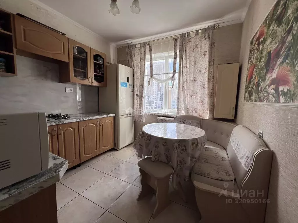 3-к кв. Калининградская область, Калининград ул. Гайдара, 93 (64.0 м) - Фото 1