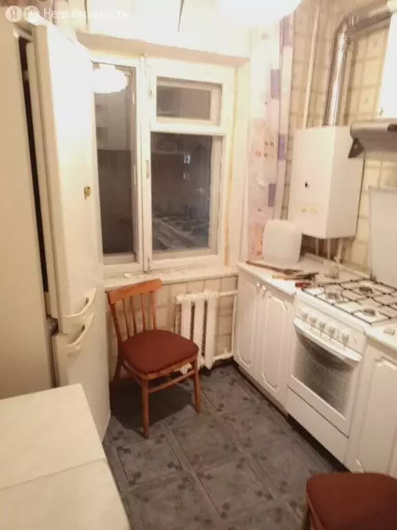 3-комнатная квартира: Новомосковск, Парковая улица, 8 (50 м) - Фото 2