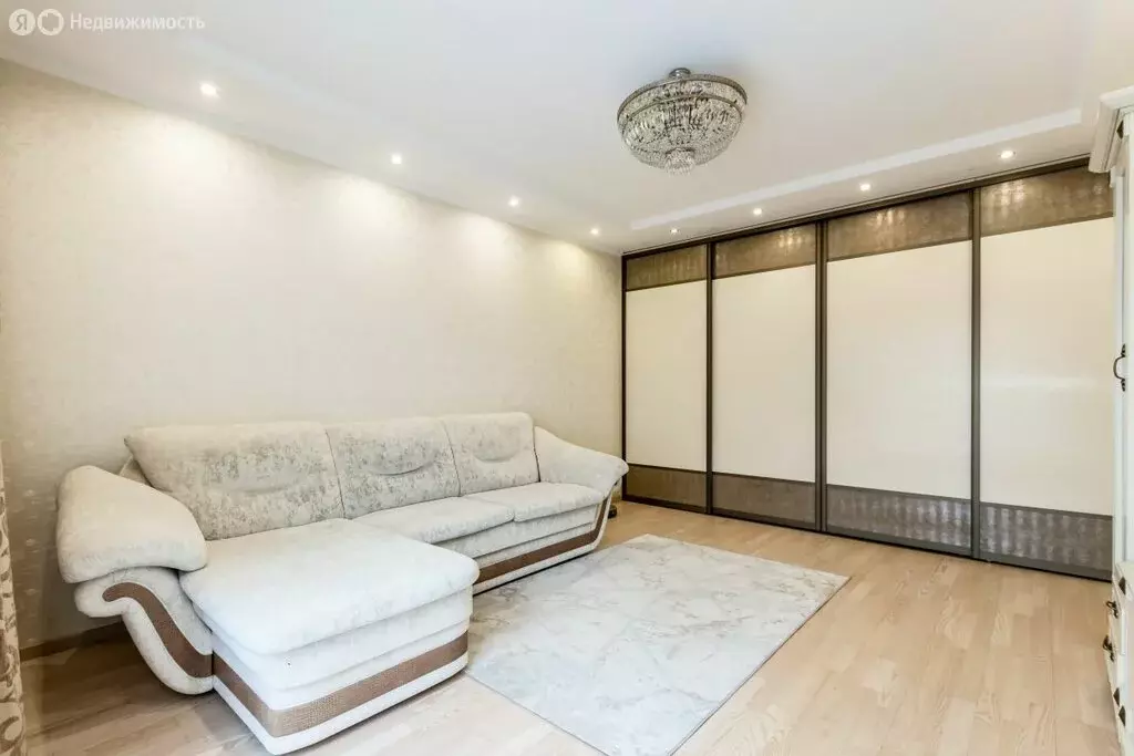 3-комнатная квартира: Калининград, улица Куйбышева, 40 (102.1 м) - Фото 2