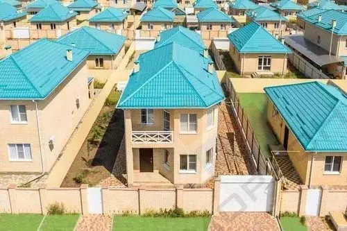 Дом в Краснодарский край, Краснодар Изумрудный Город кп, ул. Имени ... - Фото 1