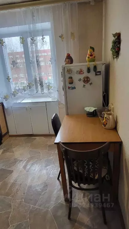 3-к кв. Омская область, Омск Городок Нефтяников мкр, ул. 50 лет ... - Фото 2