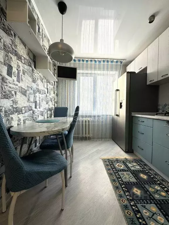 3-к кв. Брянская область, Брянск ул. Есенина, 8 (61.6 м) - Фото 2