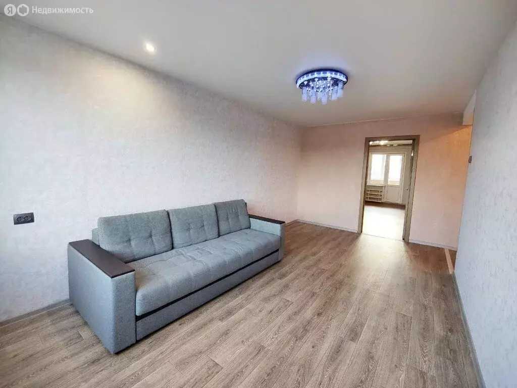 3-комнатная квартира: Мурманск, улица Ломоносова, 10к2 (63 м) - Фото 1