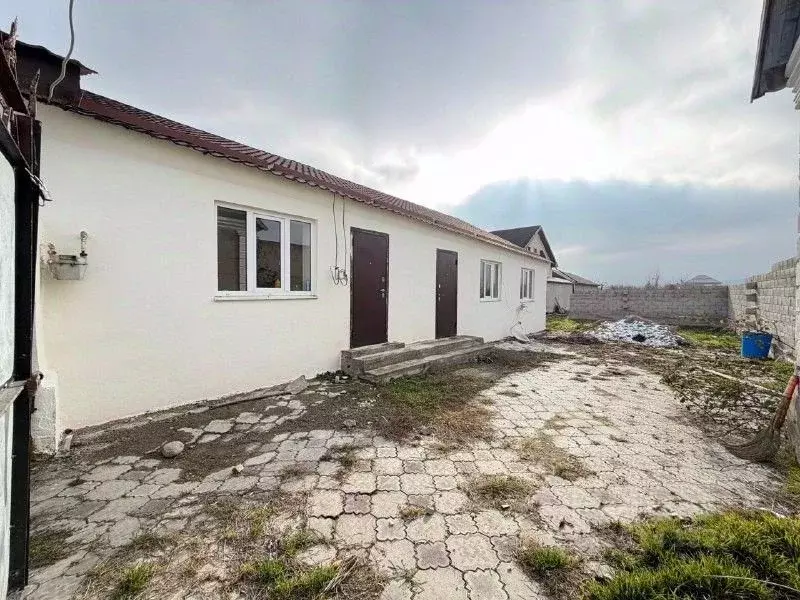 Дом в Кабардино-Балкария, Чегемский район, с. Шалушка Зеленая ул. (50 ... - Фото 2