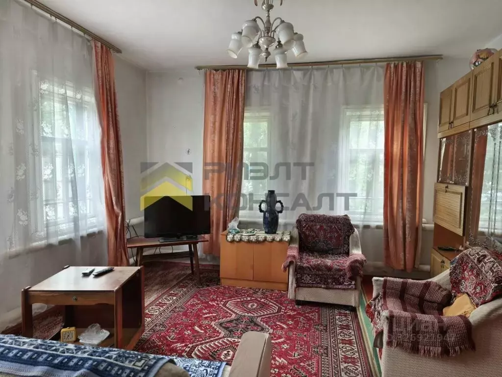 Дом в Омская область, Омск Южная ул., 18 (80 м) - Фото 1