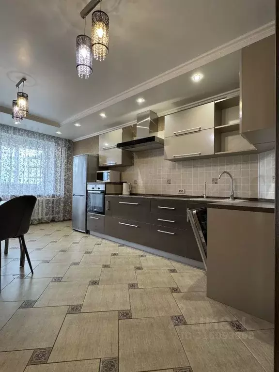 3-к кв. Брянская область, Брянск Бежицкая ул., 1к9 (85.7 м) - Фото 0