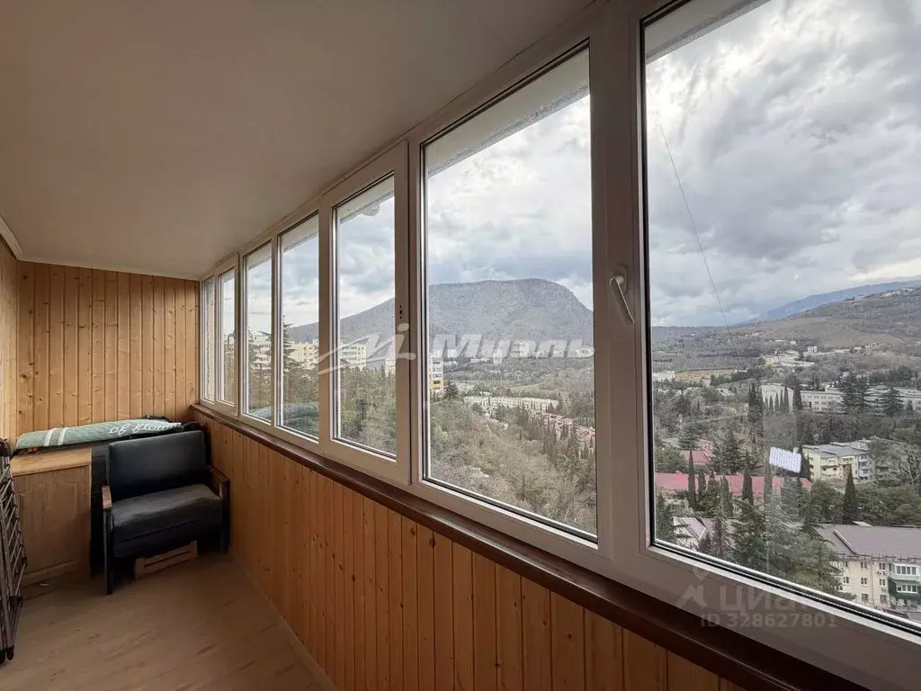 2-к кв. Крым, Алушта муниципальный округ, Партенит пгт ш. Фрунзенское, ... - Фото 1