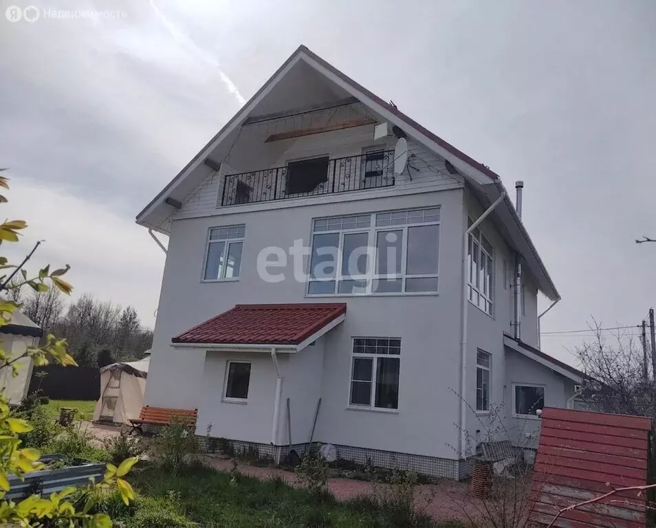 Дом в Рахьинское городское поселение, деревня Коккорево (261 м) - Фото 2