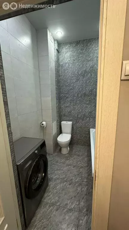 1-комнатная квартира: Махачкала, улица Эльзы Ибрагимовой, 27Б (50 м) - Фото 1