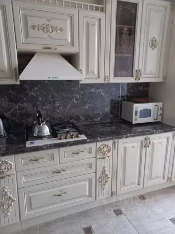 2-к кв. Дагестан, Дербент ул. Сальмана, 89К (90.0 м) - Фото 0