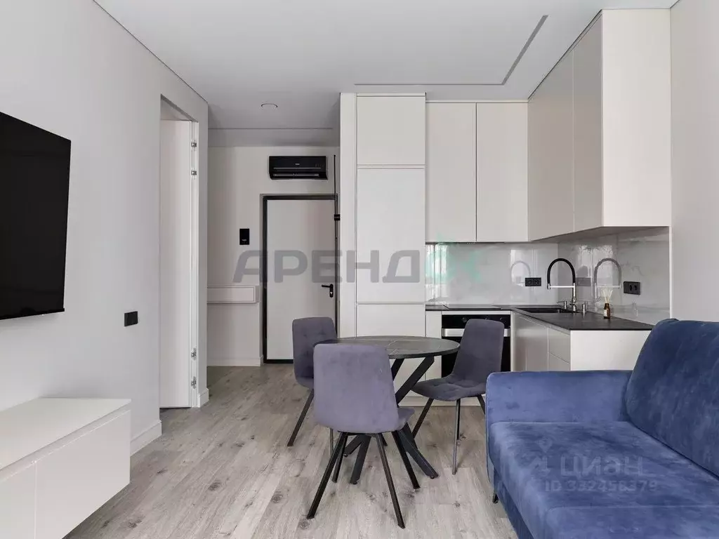 1-к кв. Татарстан, Казань ул. Алексея Козина, 8 (40.0 м) - Фото 2
