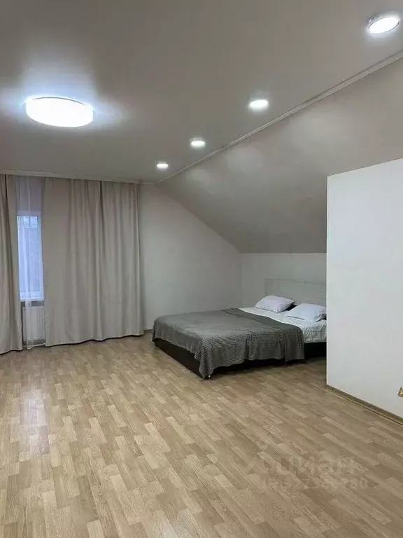 Дом в Крым, Симферопольский район, Перовское с/пос, с. Кизиловое  (190 ... - Фото 1