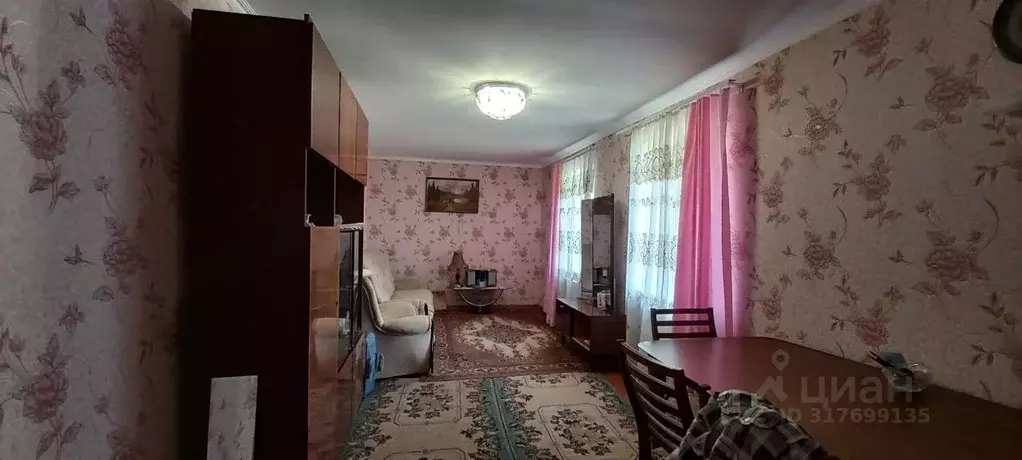 Дом в Крым, Симферопольский район, с. Урожайное ул. Гагарина (50 м) - Фото 0