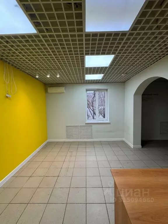Помещение свободного назначения в Пензенская область, Пенза просп. ... - Фото 1