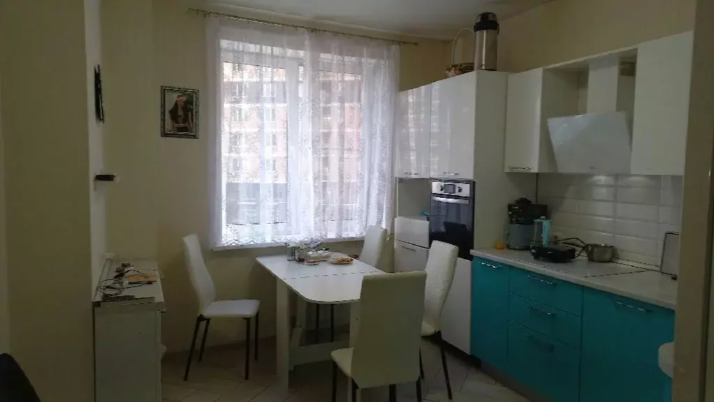 Продается 3-комнатная квартира - Фото 1
