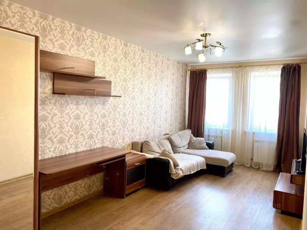 1-к кв. Татарстан, Набережные Челны ул. Раскольникова, 81 (50.6 м) - Фото 0