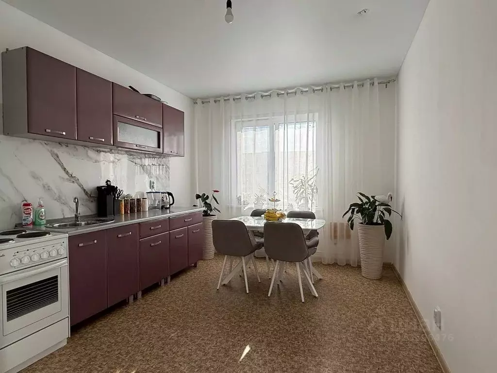 3-к кв. Пермский край, Кунгур ул. Свердлова, 31 (61.3 м) - Фото 1