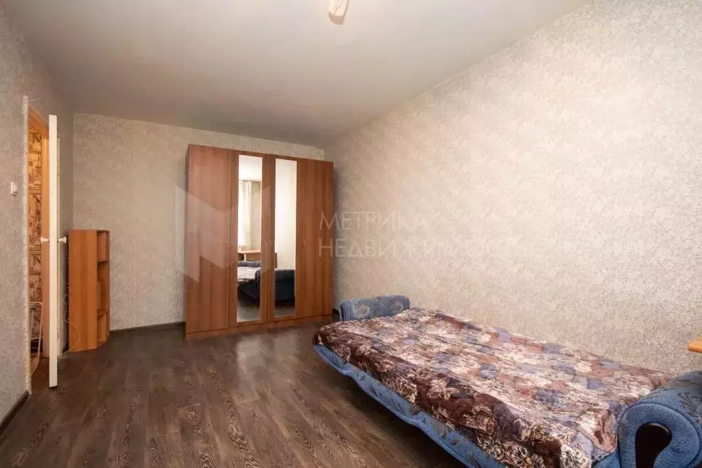 1-к кв. Тюменская область, Тюмень Заречный проезд, 31 (34.4 м) - Фото 1