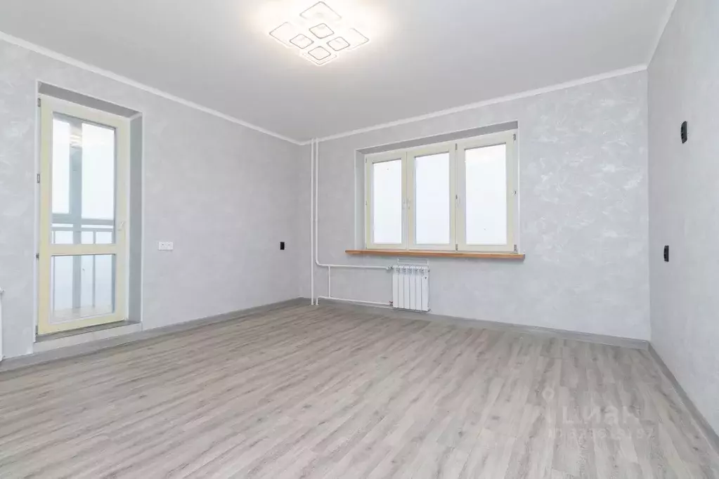 2-к кв. Омская область, Омск ул. Леонида Маслова, 3 (54.0 м) - Фото 1