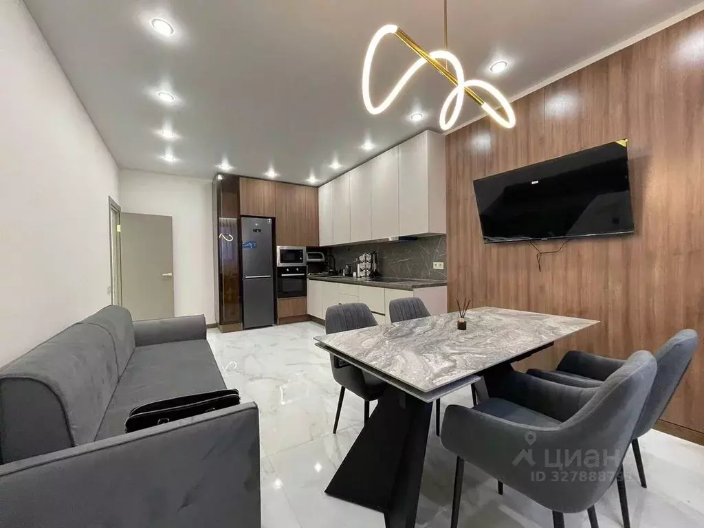 4-к кв. Татарстан, Казань Танковая ул., 2 (105.0 м) - Фото 1