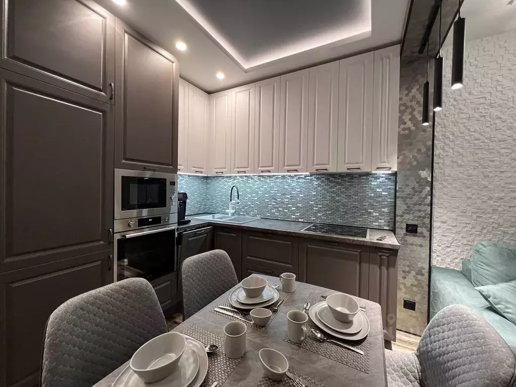 2-к кв. Челябинская область, Челябинск ул. Героя России А.В. Яковлева, ... - Фото 1