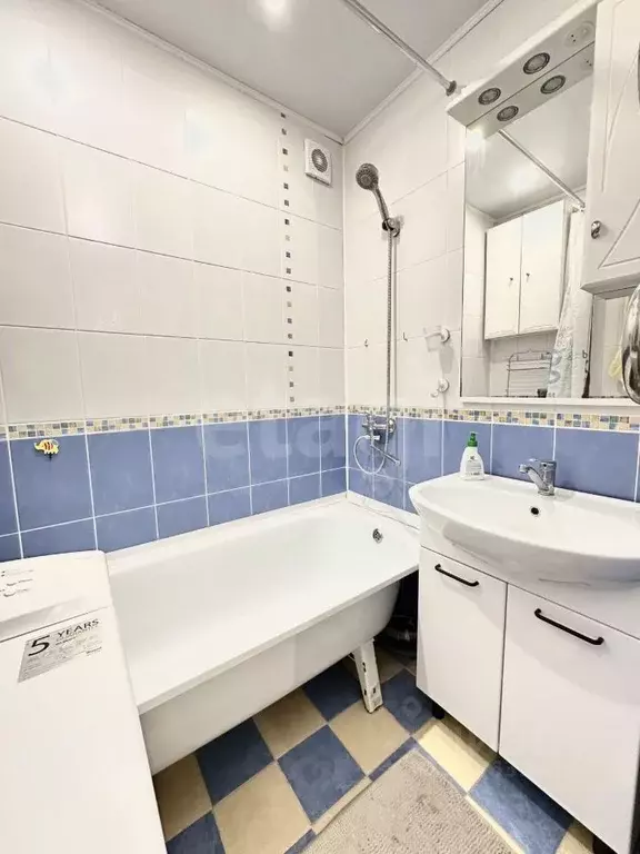 3-к кв. Татарстан, Казань ул. Вишневского, 59 (62.3 м) - Фото 1
