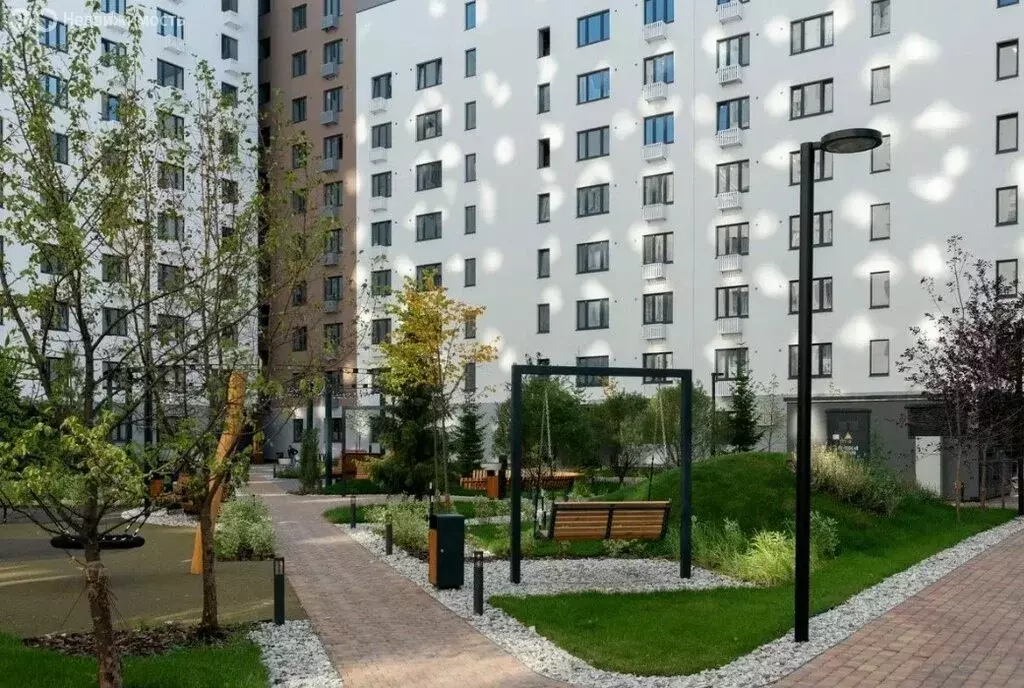 4-комнатная квартира: Тюмень, улица Республики, 204к6 (86 м) - Фото 0