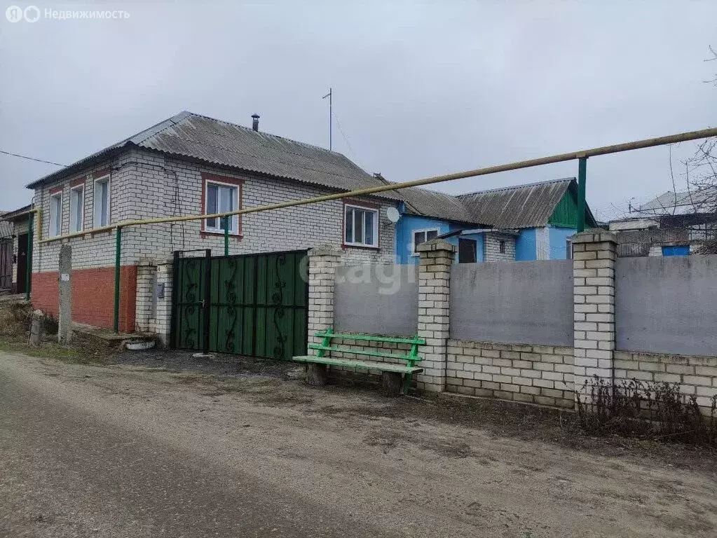 Дом в Белгородская область, городское поселение посёлок Чернянка, ... - Фото 1