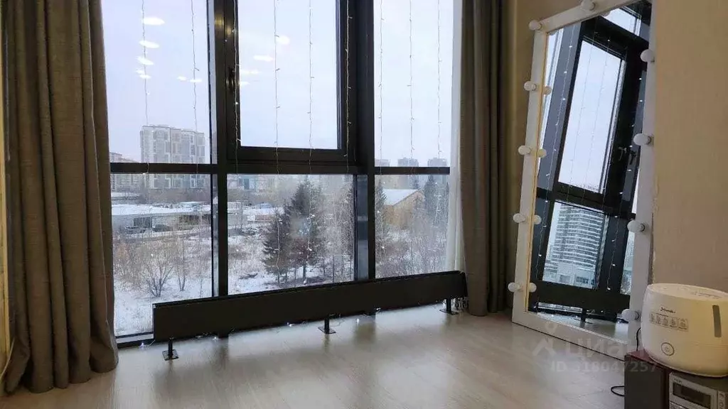 1-к кв. Красноярский край, Красноярск ул. Авиаторов, 4Г (41.7 м) - Фото 1