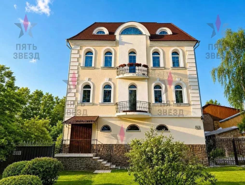 Коттедж в Самарская область, Самара ул. Степана Разина, 71А (480 м) - Фото 1