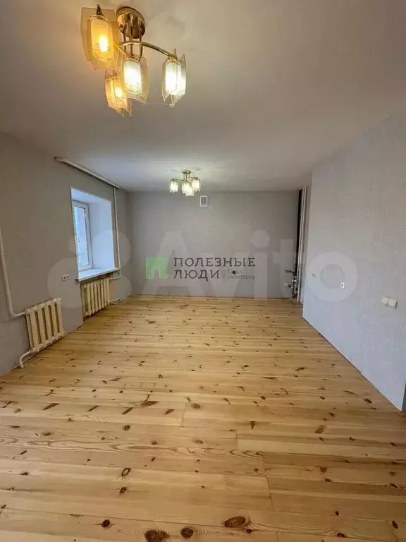4-к. квартира, 76,5 м, 4/6 эт. - Фото 0