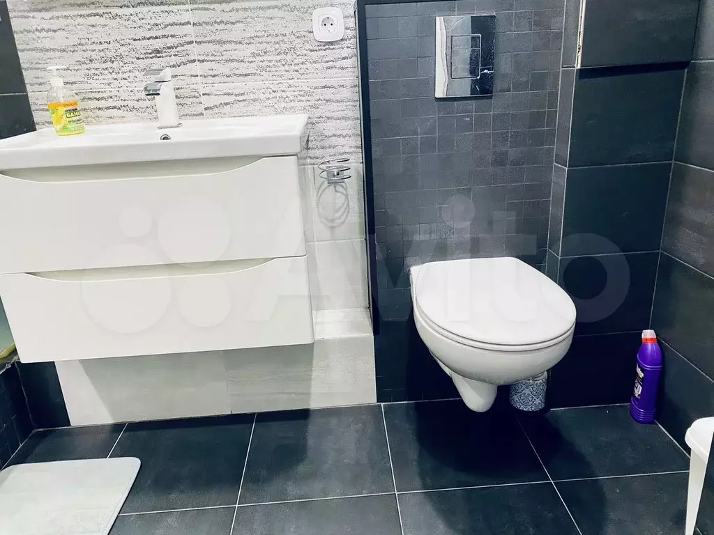 1-к. квартира, 42 м, 7/9 эт. - Фото 1