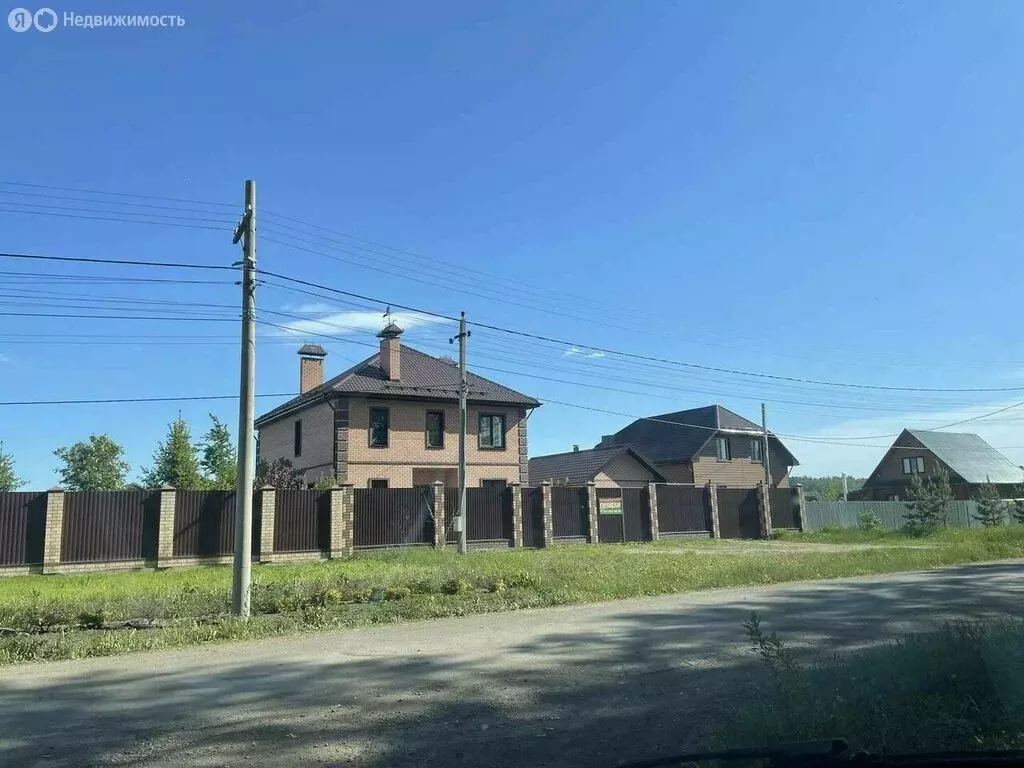 Дом в посёлок Саргазы, Лазурная улица, 33 (210 м) - Фото 1