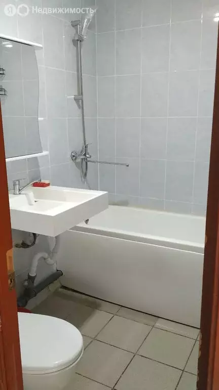 2-комнатная квартира: Омск, проспект Карла Маркса, 31 (44 м) - Фото 1