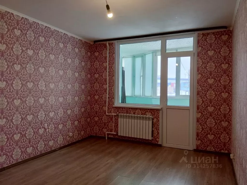 1-к кв. Оренбургская область, Оренбург Салмышская ул., 76 (46.0 м) - Фото 0