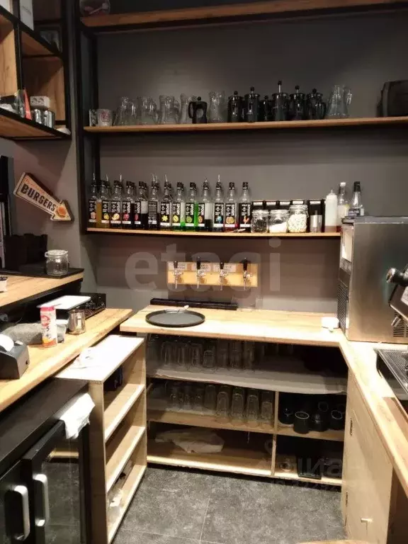 Помещение свободного назначения в Ямало-Ненецкий АО, Новый Уренгой ... - Фото 1