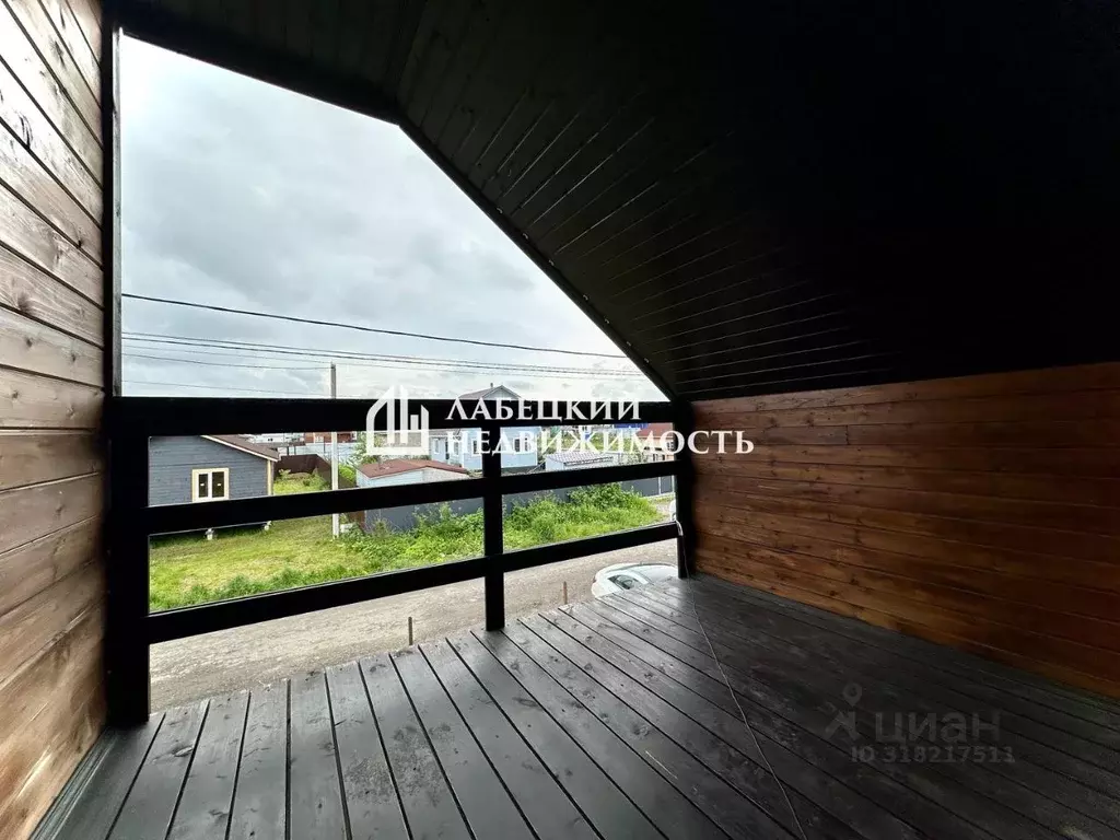 Дом в Ленинградская область, Ломоносовский район, Аннинское городское ... - Фото 1