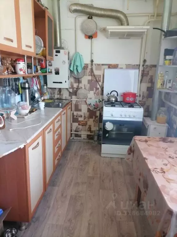 Свободной планировки кв. Ставропольский край, с. Кочубеевское ул. ... - Фото 0