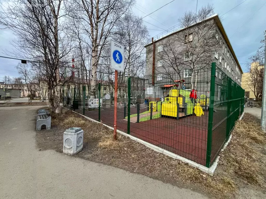 1-комнатная квартира: Кола, Советский проспект, 48 (32.1 м) - Фото 1