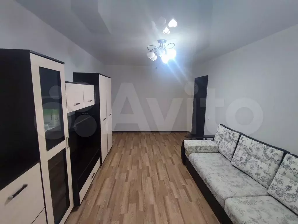 1-к. квартира, 31 м, 2/9 эт. - Фото 0