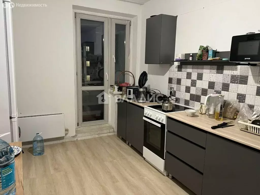 2-комнатная квартира: Москва, Большая Очаковская улица, 12к5 (65.5 м) - Фото 2