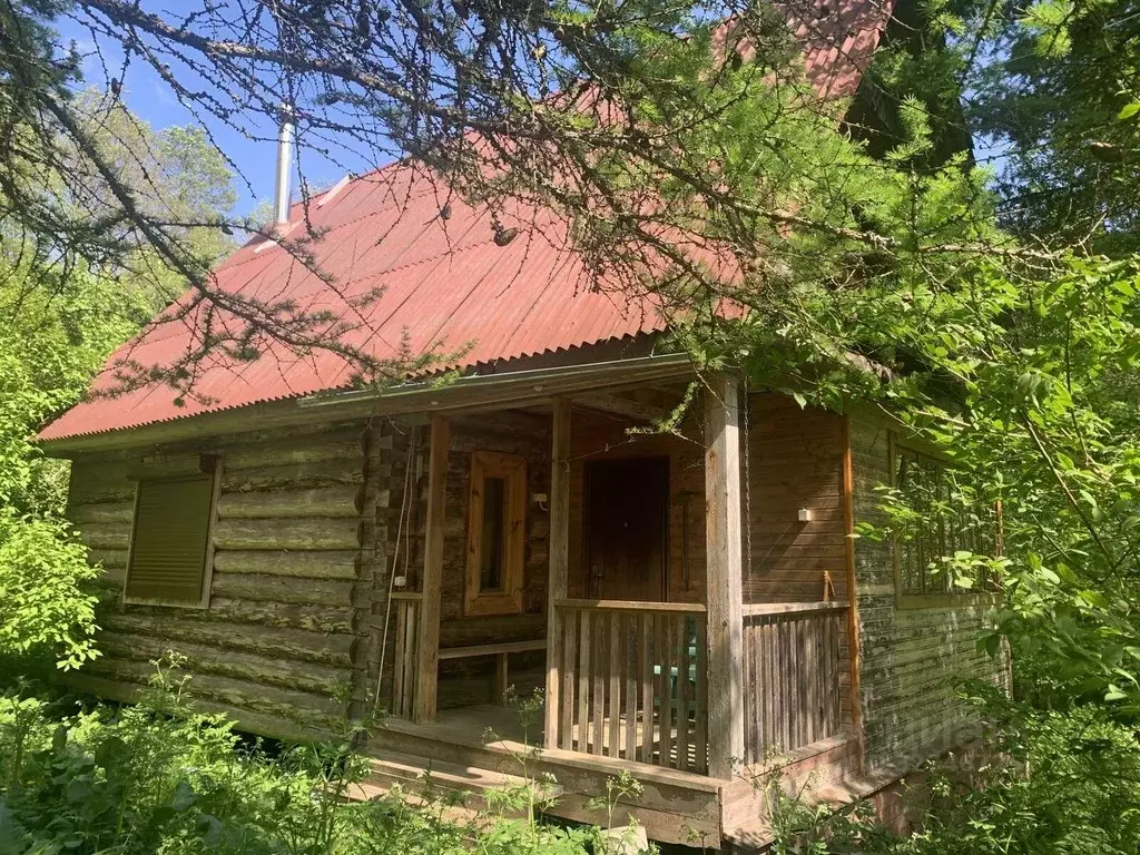 Дом в Ленинградская область, Кингисеппский район, Нежновское с/пос, д. ... - Фото 1