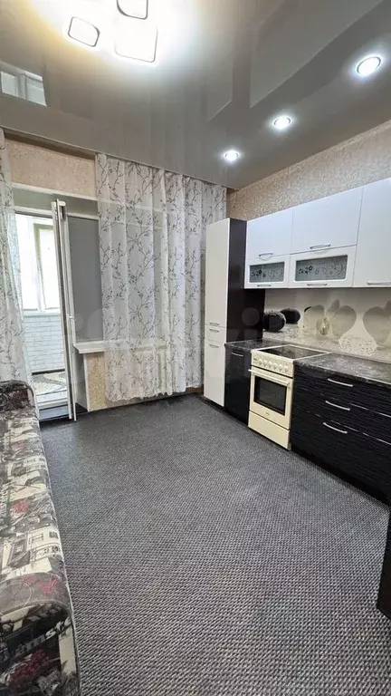 2-к. квартира, 55,7 м, 1/5 эт. - Фото 0