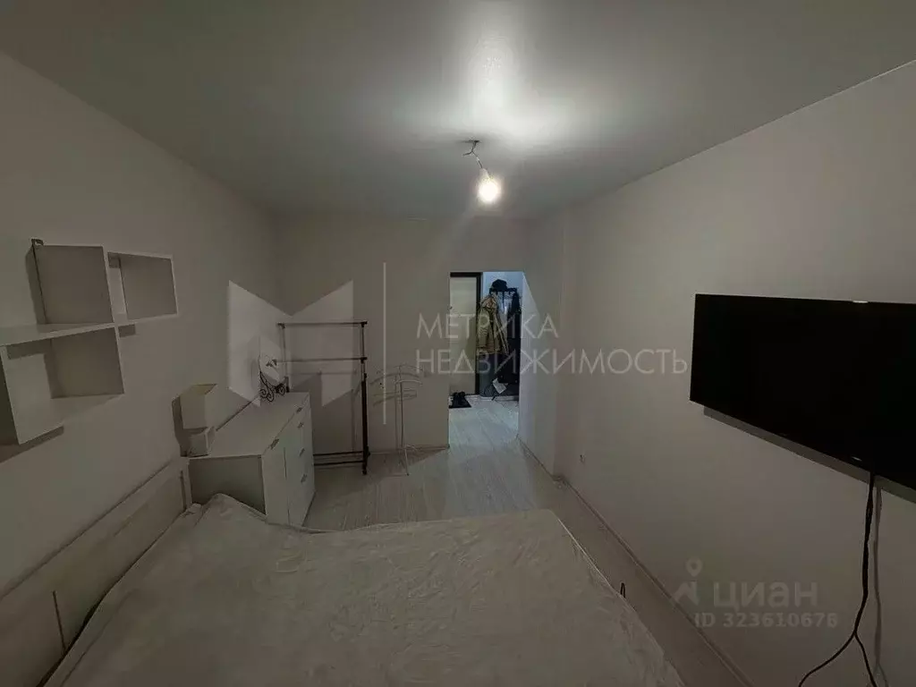 1-к кв. Тюменская область, Тюмень проезд Воронинские горки, 99Б (36.5 ... - Фото 1