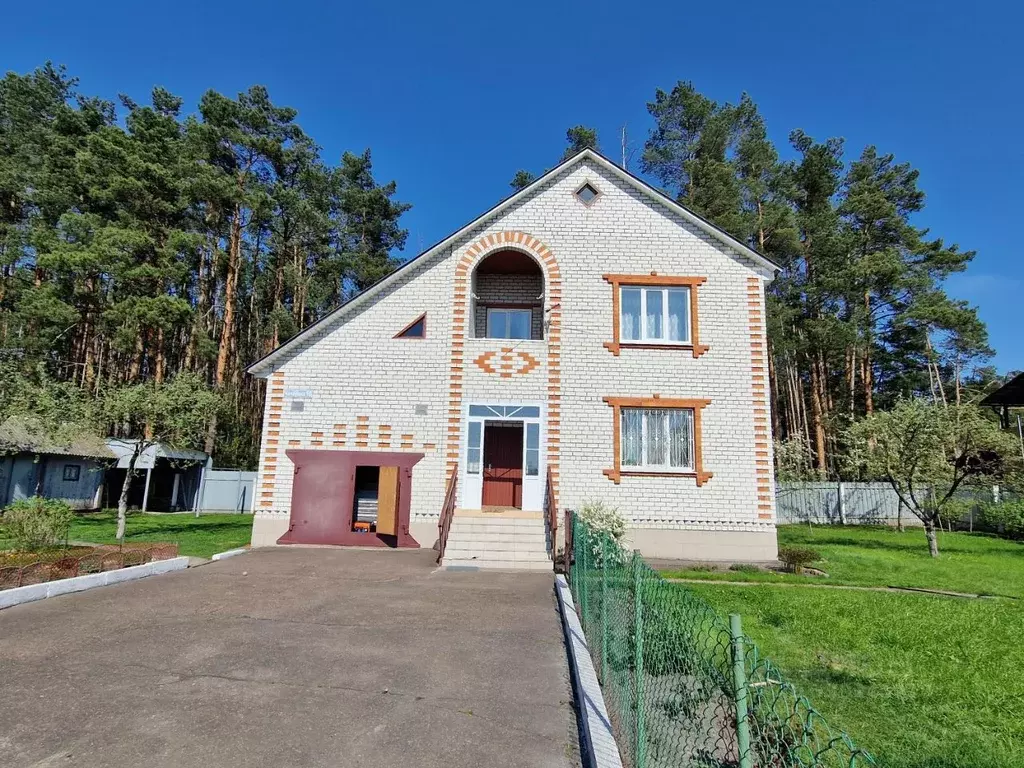 Дом в Брянская область, Брянск ул. Чичерина, 98 (179 м) - Фото 1