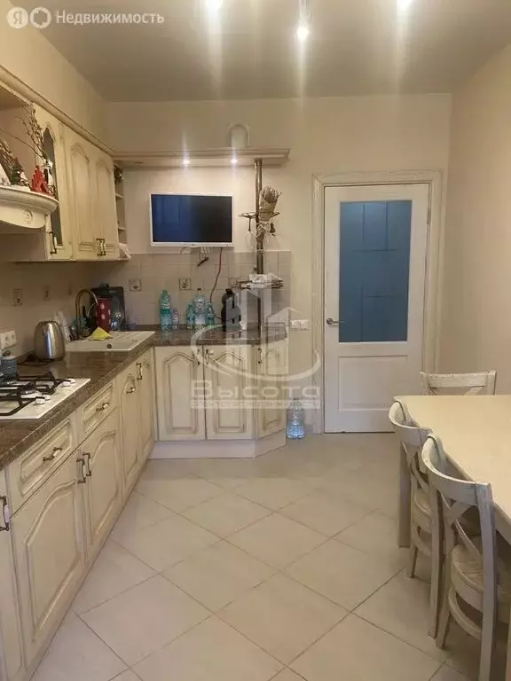 2-комнатная квартира: Калуга, улица Георгия Димитрова, 22 (70.6 м) - Фото 2