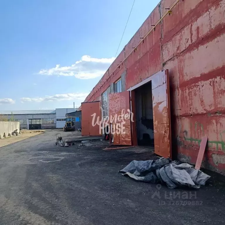 Помещение свободного назначения в Тюменская область, Тюмень ул. ... - Фото 2