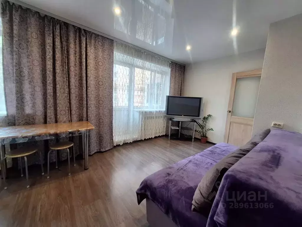 2-к кв. Приморский край, Артем ул. Кирова, 12 (34.0 м) - Фото 0